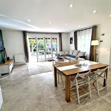 Holiday home Les Cles Du Bassin *